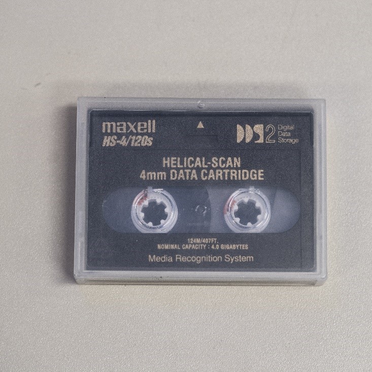 Image of A DDS-2 Tape in its Protective Case